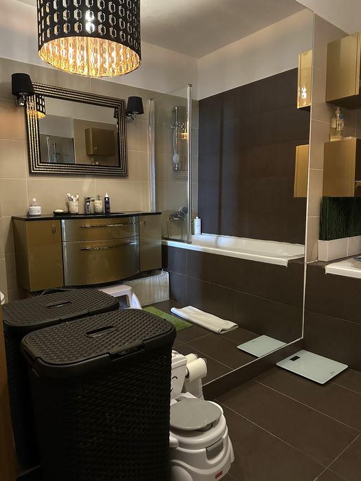 Apartament de inchiriat