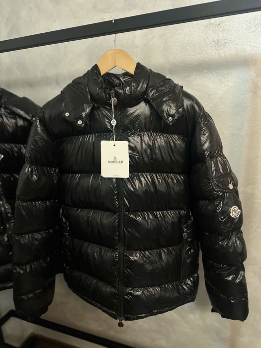 Geaca M.O.N.C.L.E.R Maya Neagra Calitate Premium NFC