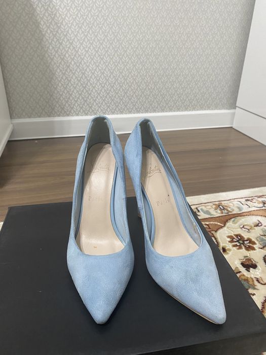 Лодка каблуктар сатылады. Аркайсысы 3000 тг