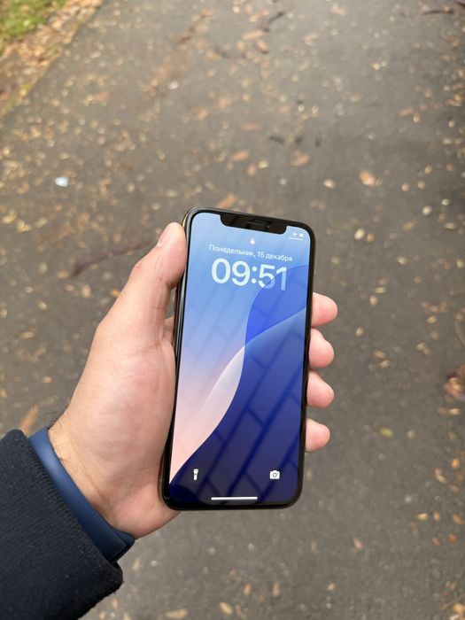 Iphone xs ayfon xs 64gb Gold tel ideal sotiladi aybi yo face ishlidi