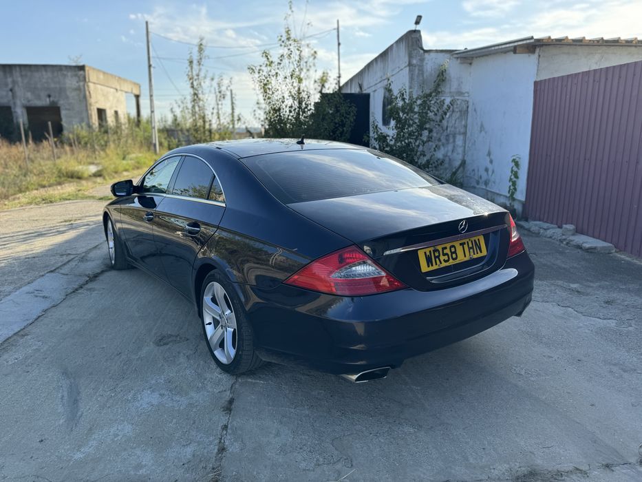 Dezmembrez Mercedes Cls 350 faceflit