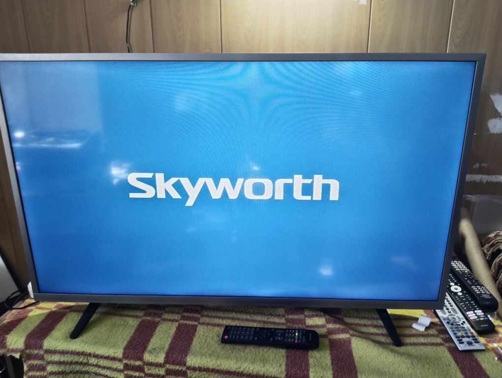 Продается телевизор skywort
