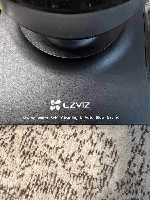 Aspirator 2 in 1 Ezviz in garanție