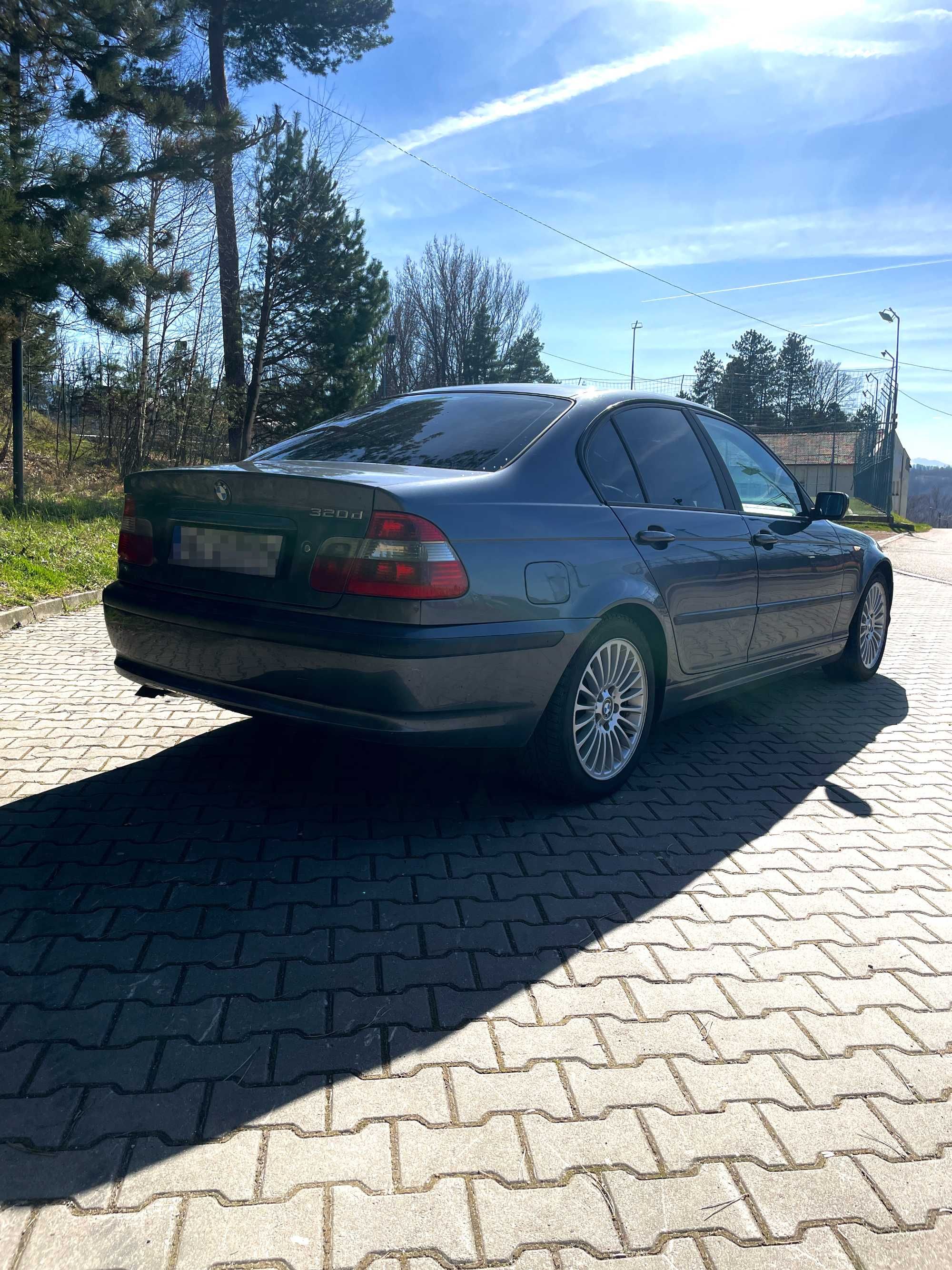 BMW seria 3, an 2002