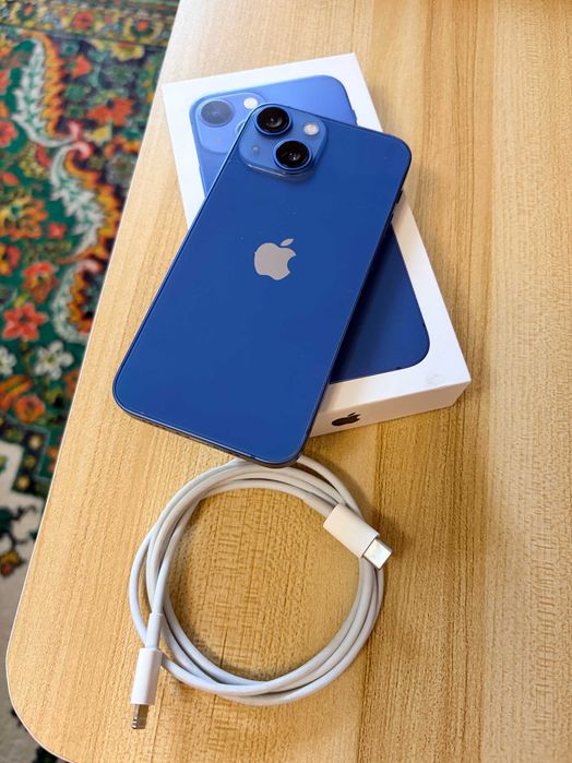 iPhone 13 Mini, 256 гб, синий, в идеале