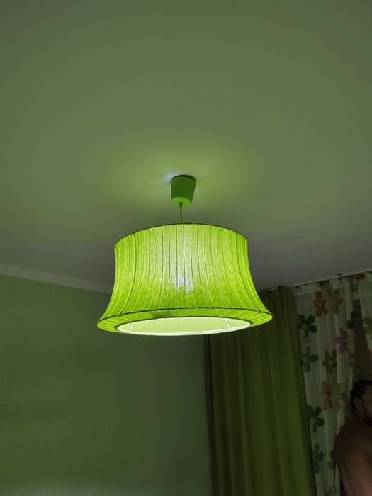 Продам люстру- абажур
