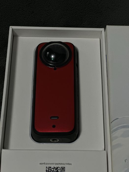 Камера insta 360 x3