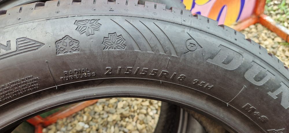 2 Anvelope Dunlop 215 55 R18 M+S Run-flat