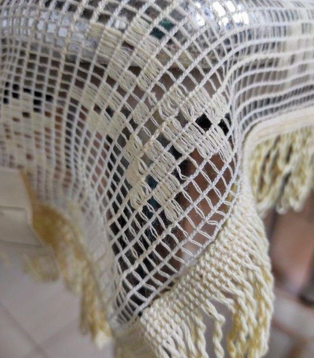 Fata de masa 145/120 cm