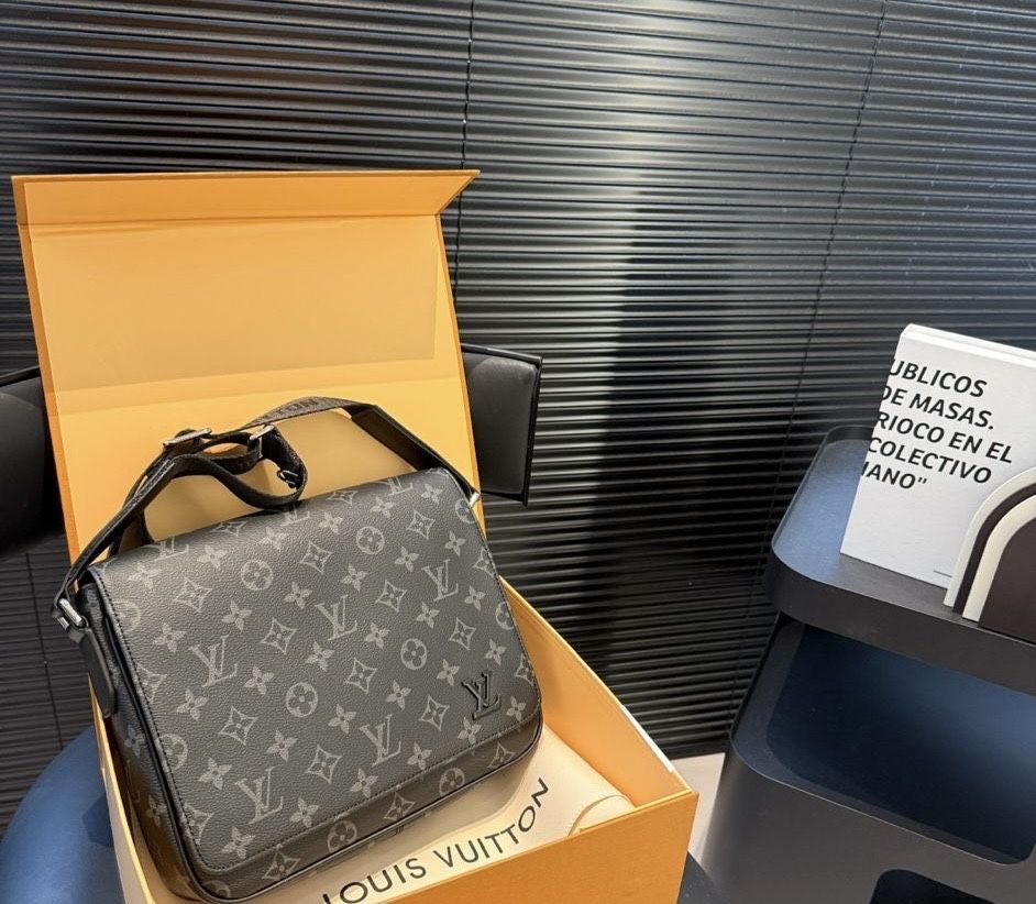 Hermes hac a dos louis vuitton мъжка чанта