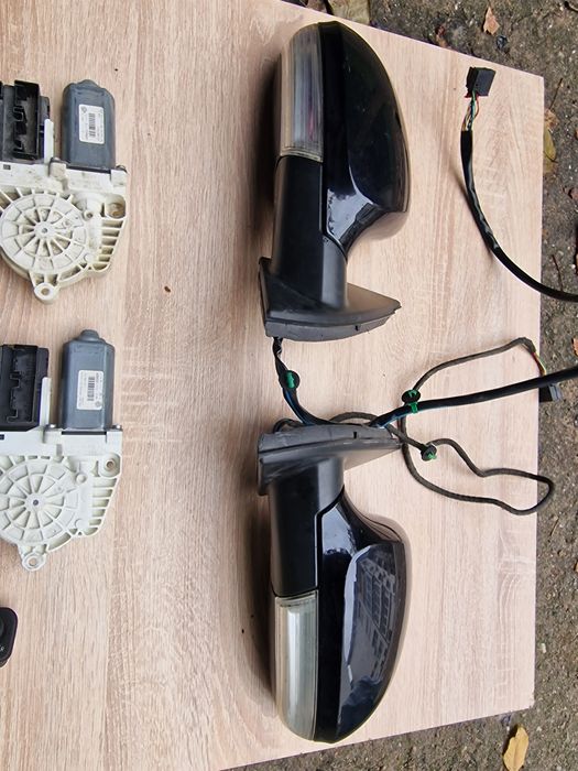 Огледала за VW PASSAT B6 HIGHLINE 2009 година