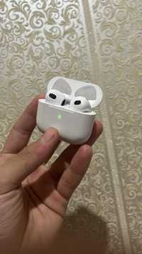 Airpods pro почти новый