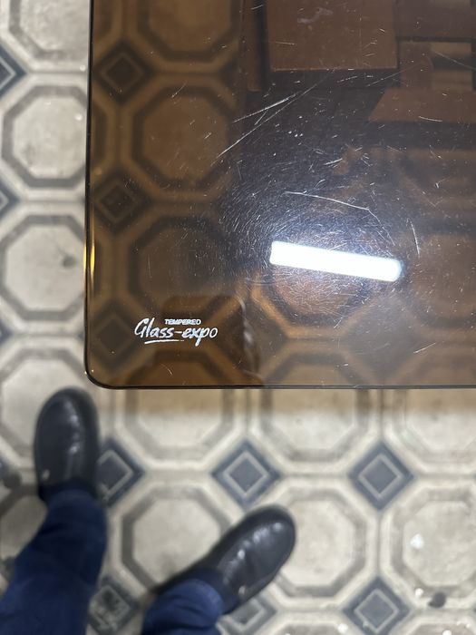 Журналный столик стеклянный большой