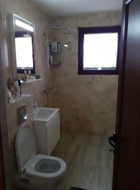 Продава се Тристаен апартамент в Пловдив, Остромила - 127 кв.м за 1221 €/кв.м - Снимка #6