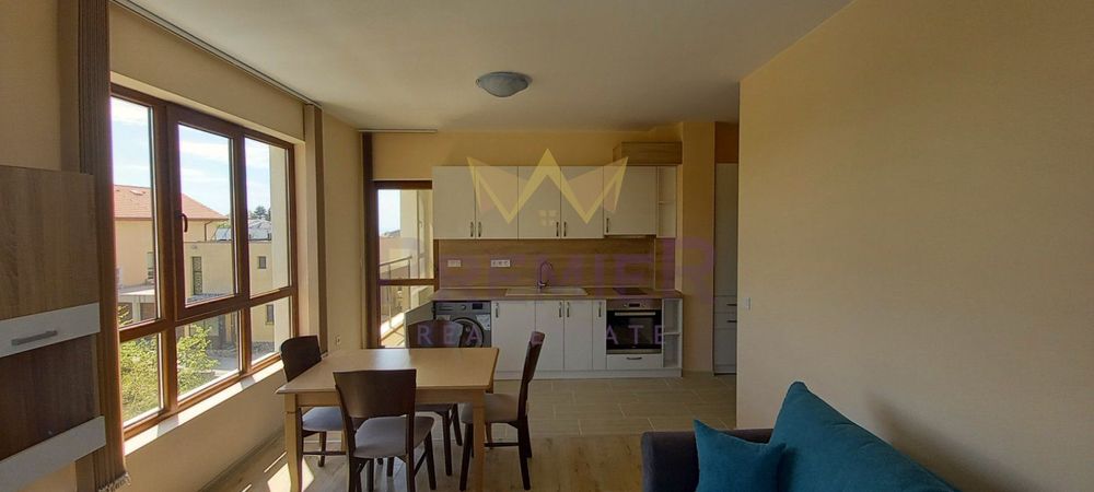 Дава се под наем Тристаен апартамент в Варна, Бриз - 80 кв.м за 510 € - Снимка #1