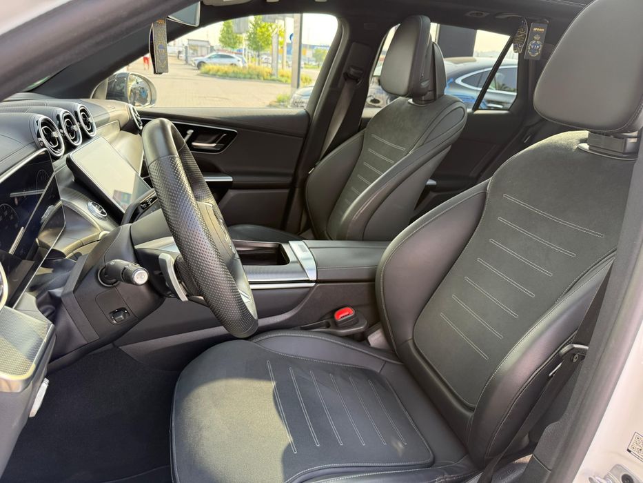 Mercedes Benz GLC 300E 4 Matic