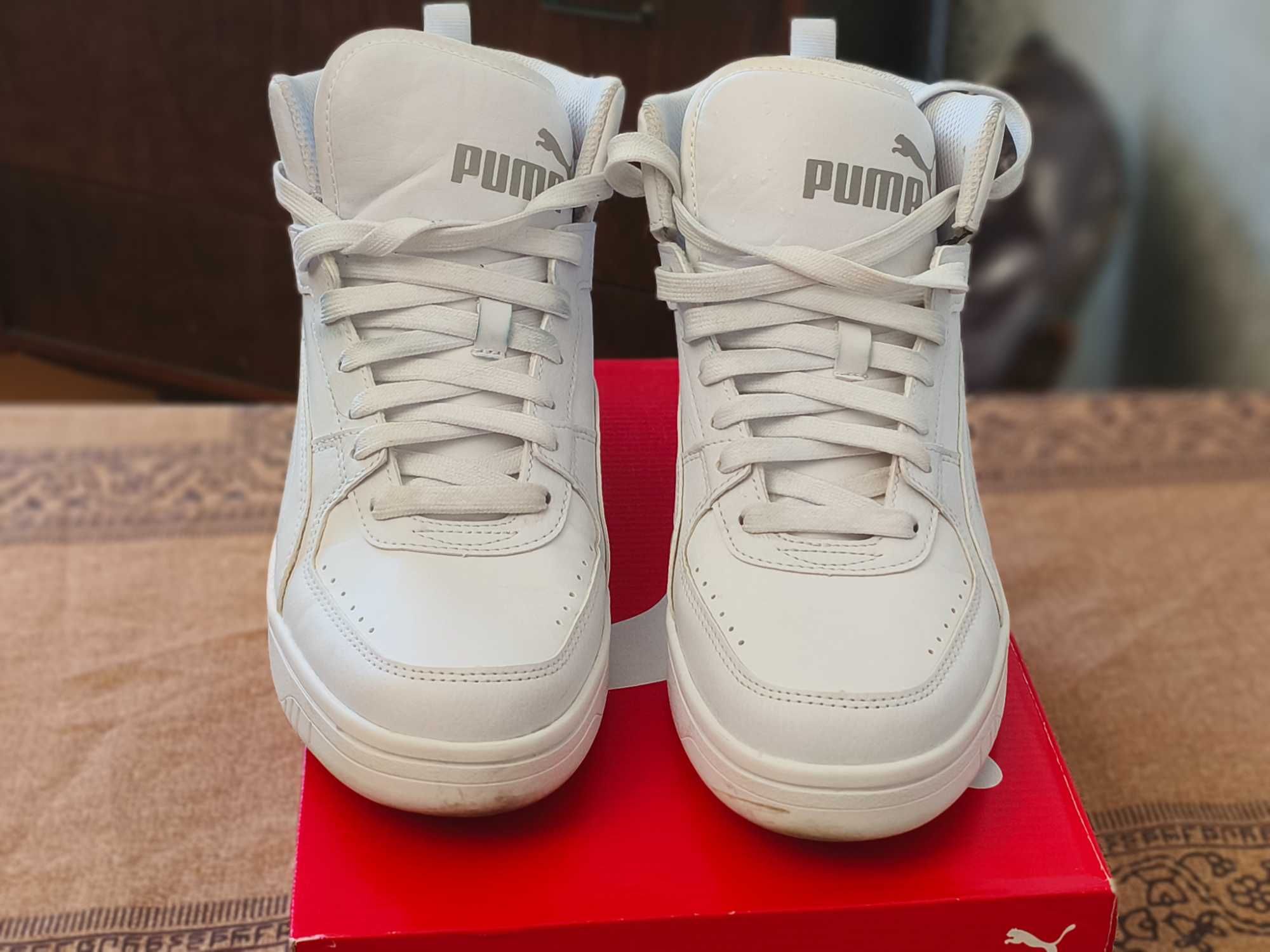 PUMA Rebound JOY