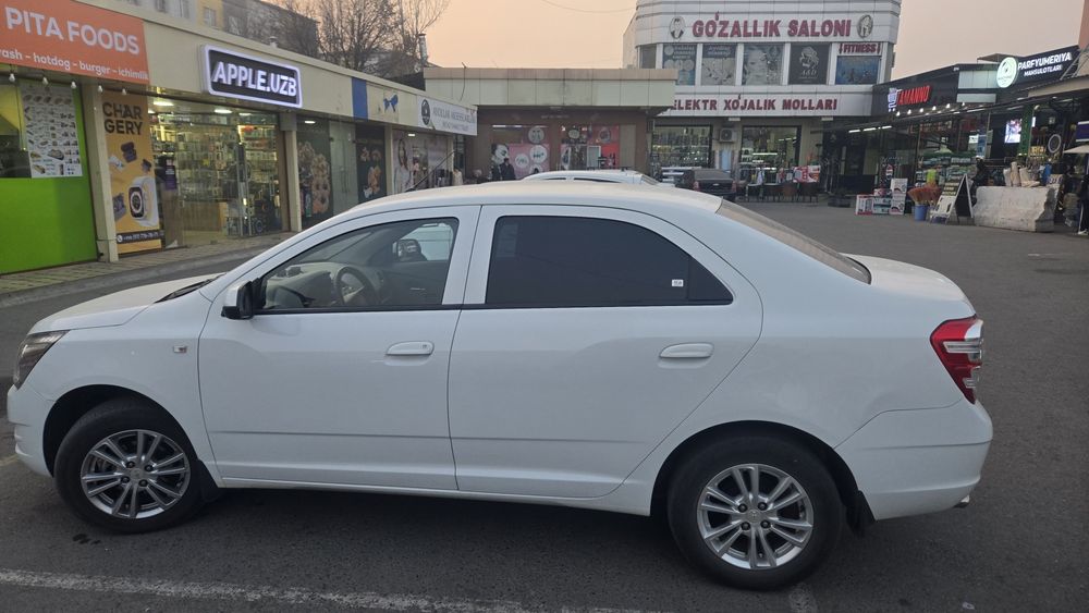 Машина сотилади кобалт