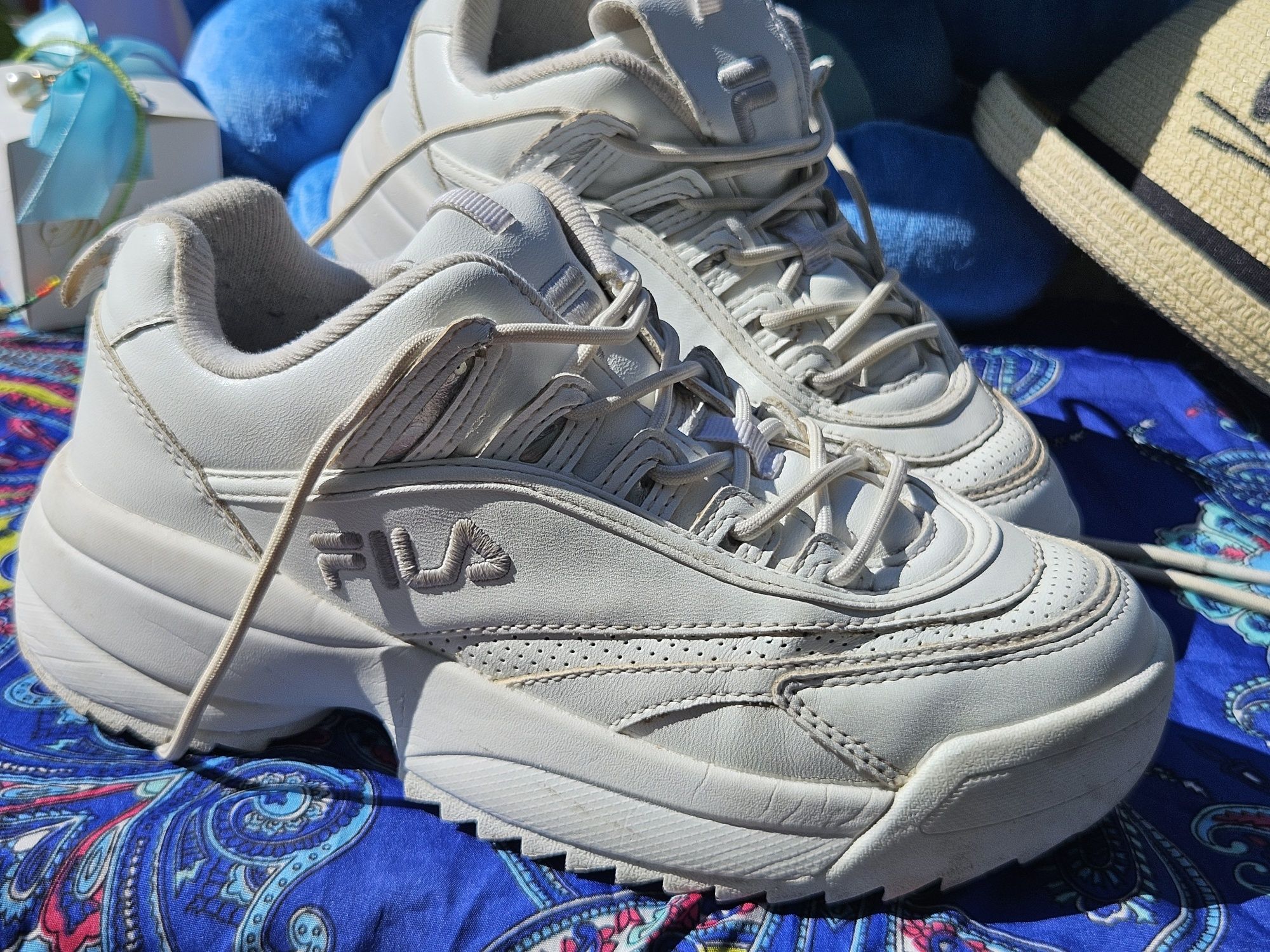 Fila чънки маратонки N36