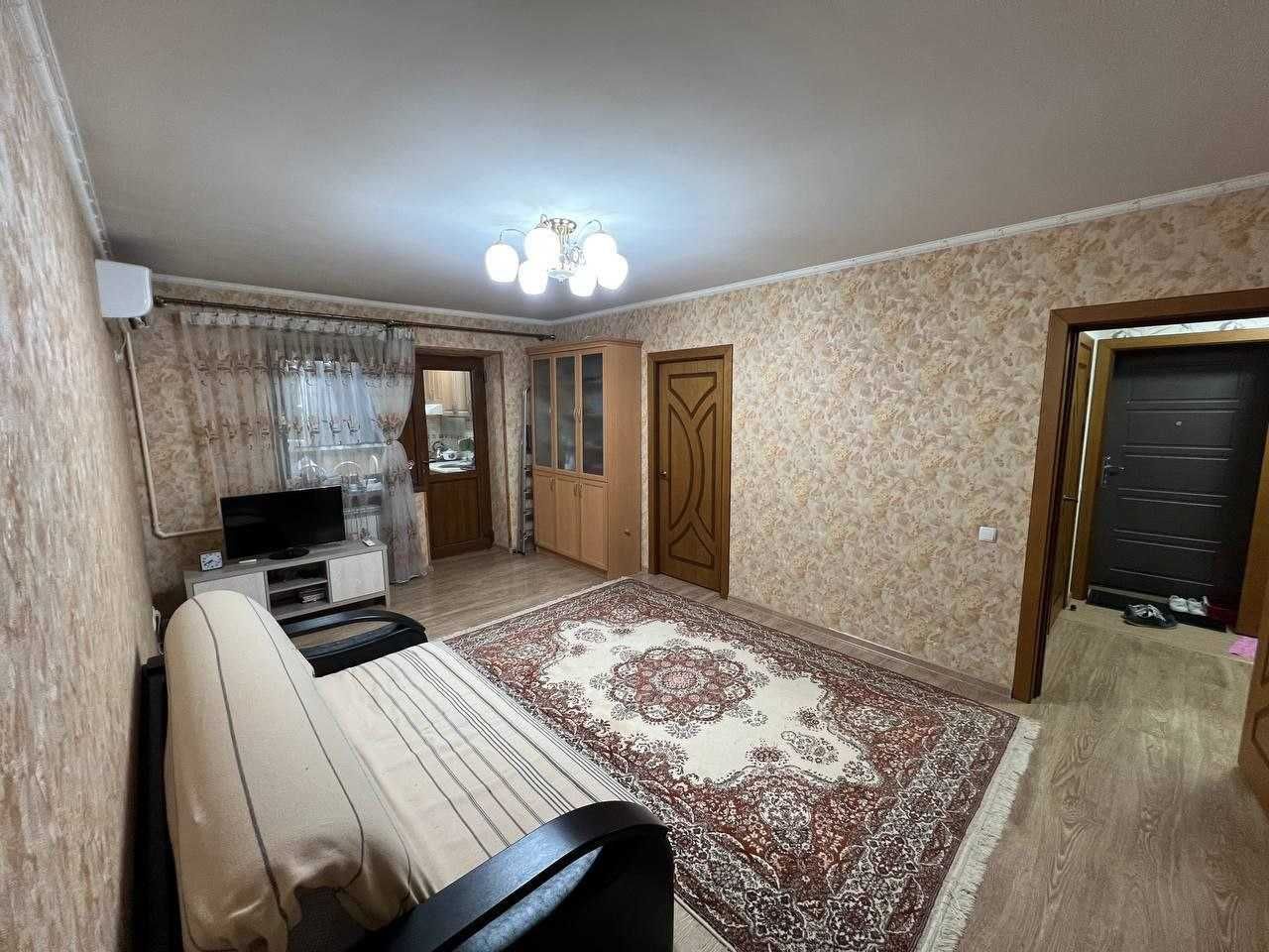 Продается Квартира Кирпич 3в4/2/4 балкон 2/4 Ориентир Школа-66