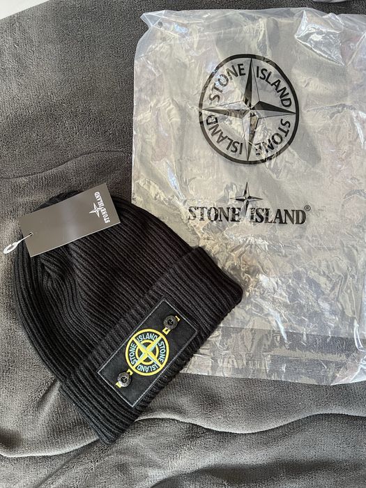 Шапка Stone Island