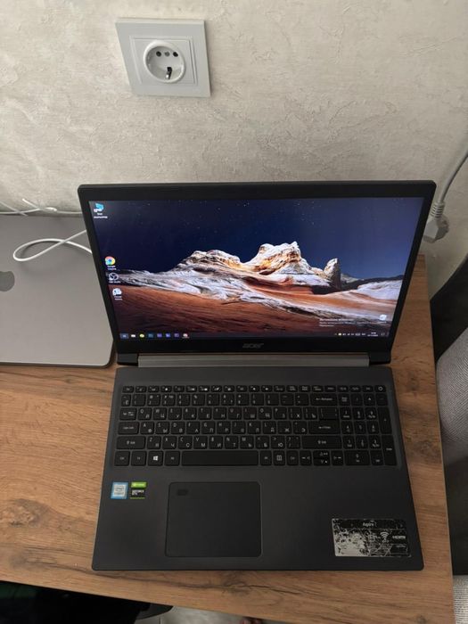 Ноутбук acer aspire 7