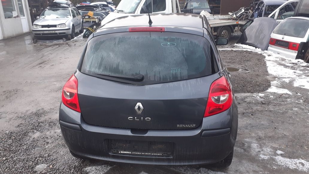 Dezmembrez Piese Renault Clio3 din 2007