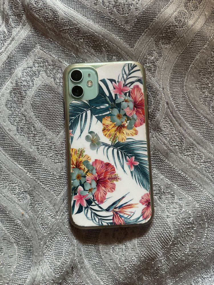 Iphone 11 Green + подаръци
