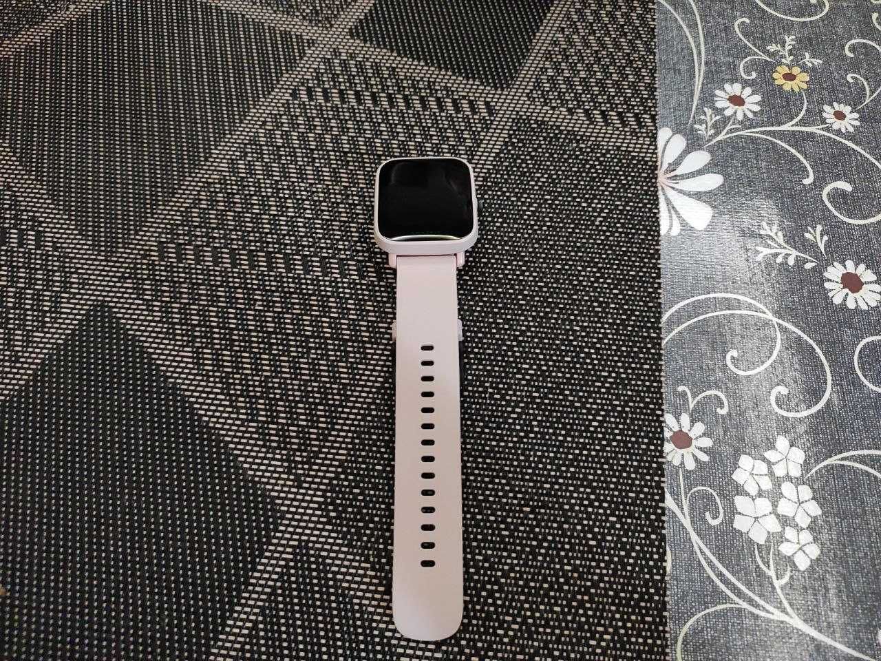 ПРОДАМ ЧАСЫ Xiaomi Amazfit Bip U Pro