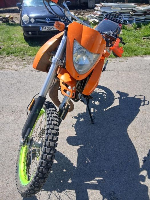 Vând Honda Keeway x ray