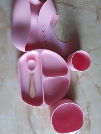 Детская посуда (набор)