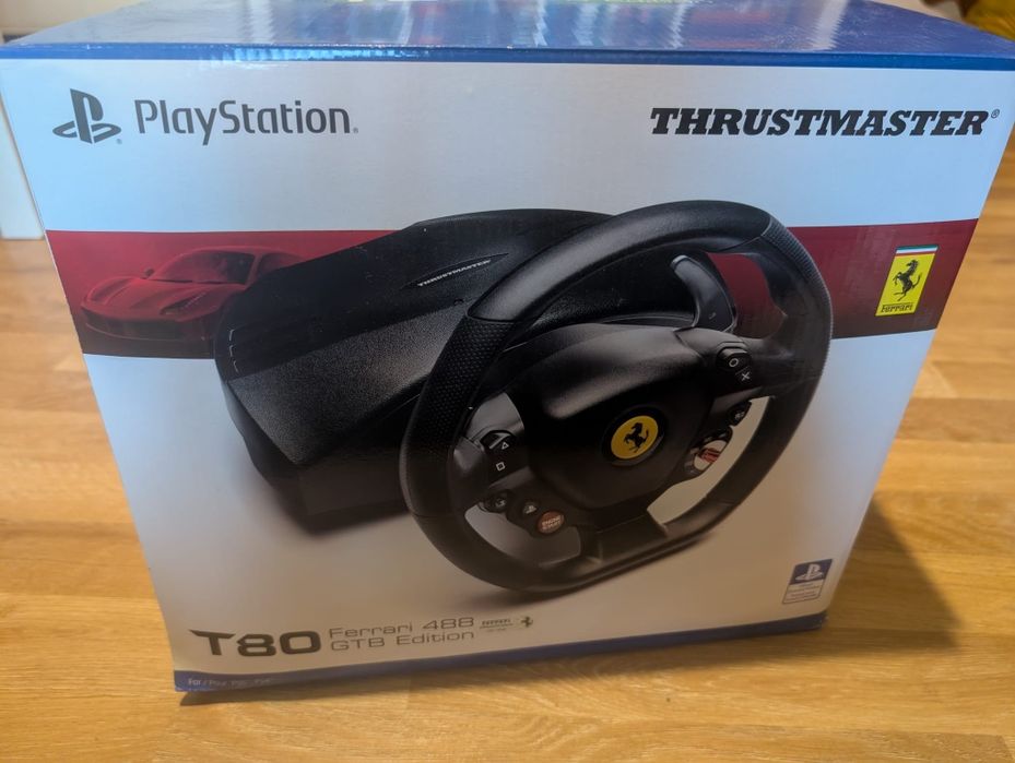 Volan Thrustmaster T80 RW Ferrari 488 GTB pentru PlayStation 5, PlaySt