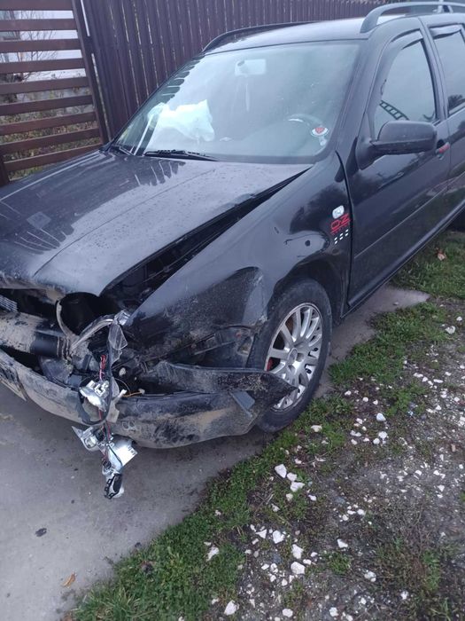 Volkswagen Golf IV 1.9 ALH   AVARIAT