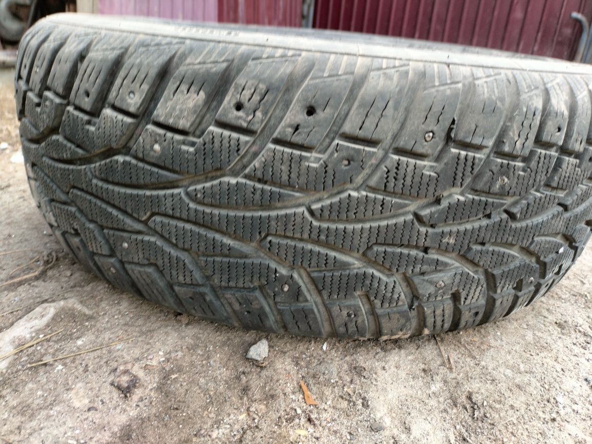 Шины 205/60/ R 16  1 штук
