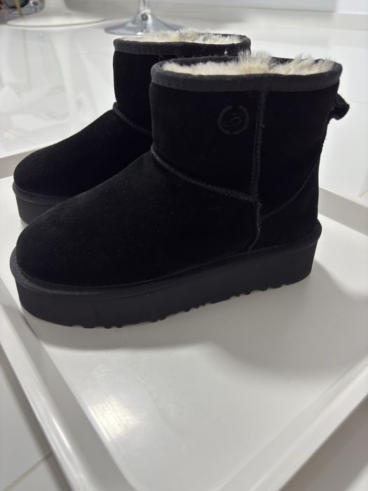 Ghete tip Ugg Benvenuti