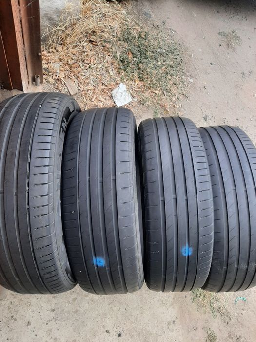 Продам шины 225/60/18 нексен