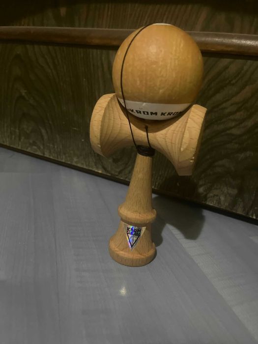 Kendama Krom Pop
