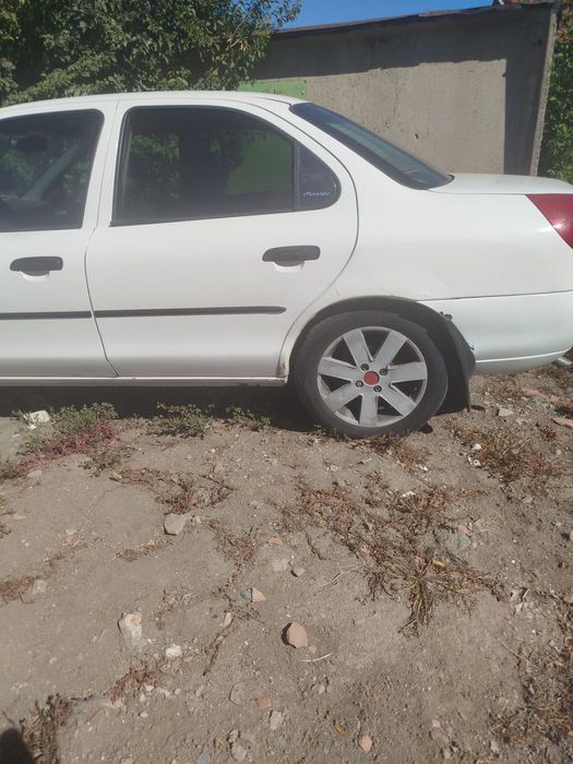 Продавам на части FORD MONDEO 1997