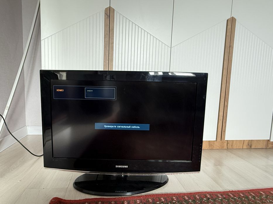 Продам телевизор