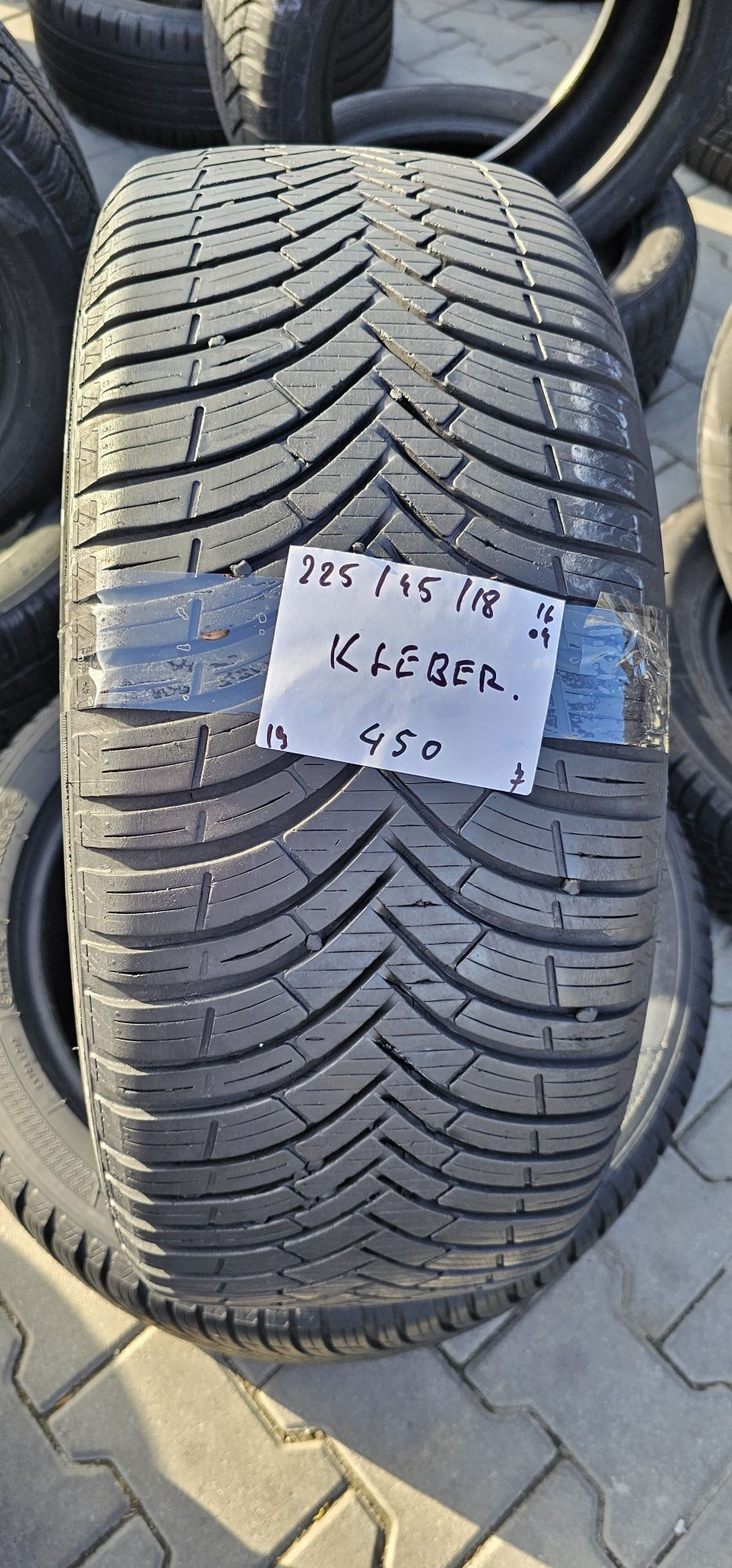 225 45 R 18 kleber vară