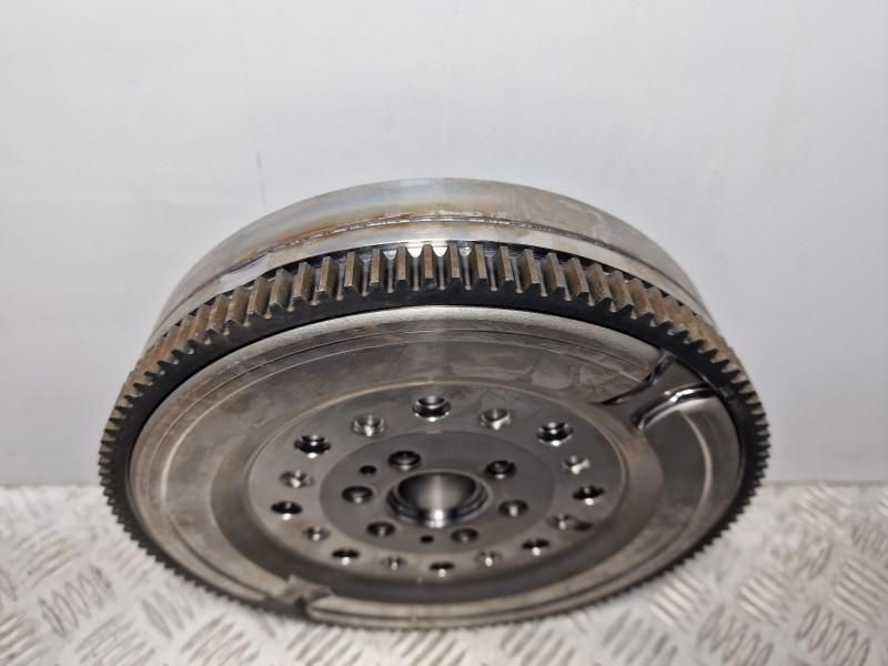 Volanta originala 6+1 trepte M32 Opel Astra H 1.9 CDTI 100cp 74kw; 1.9