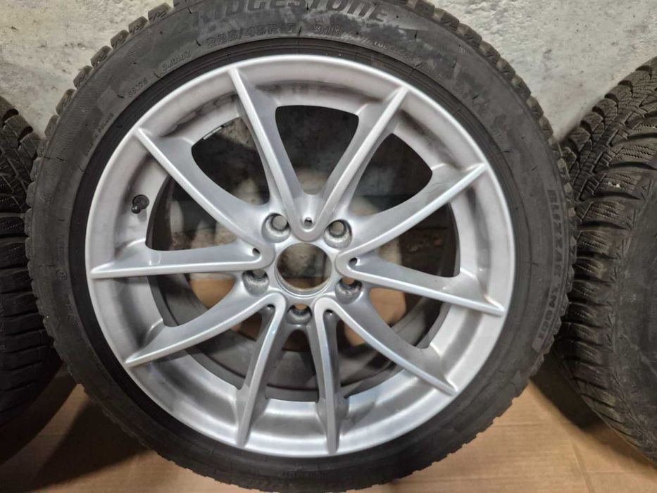 Джанти за BMW F20 F21 225/45/17 със зимни гуми Bridgestone на 4000 км