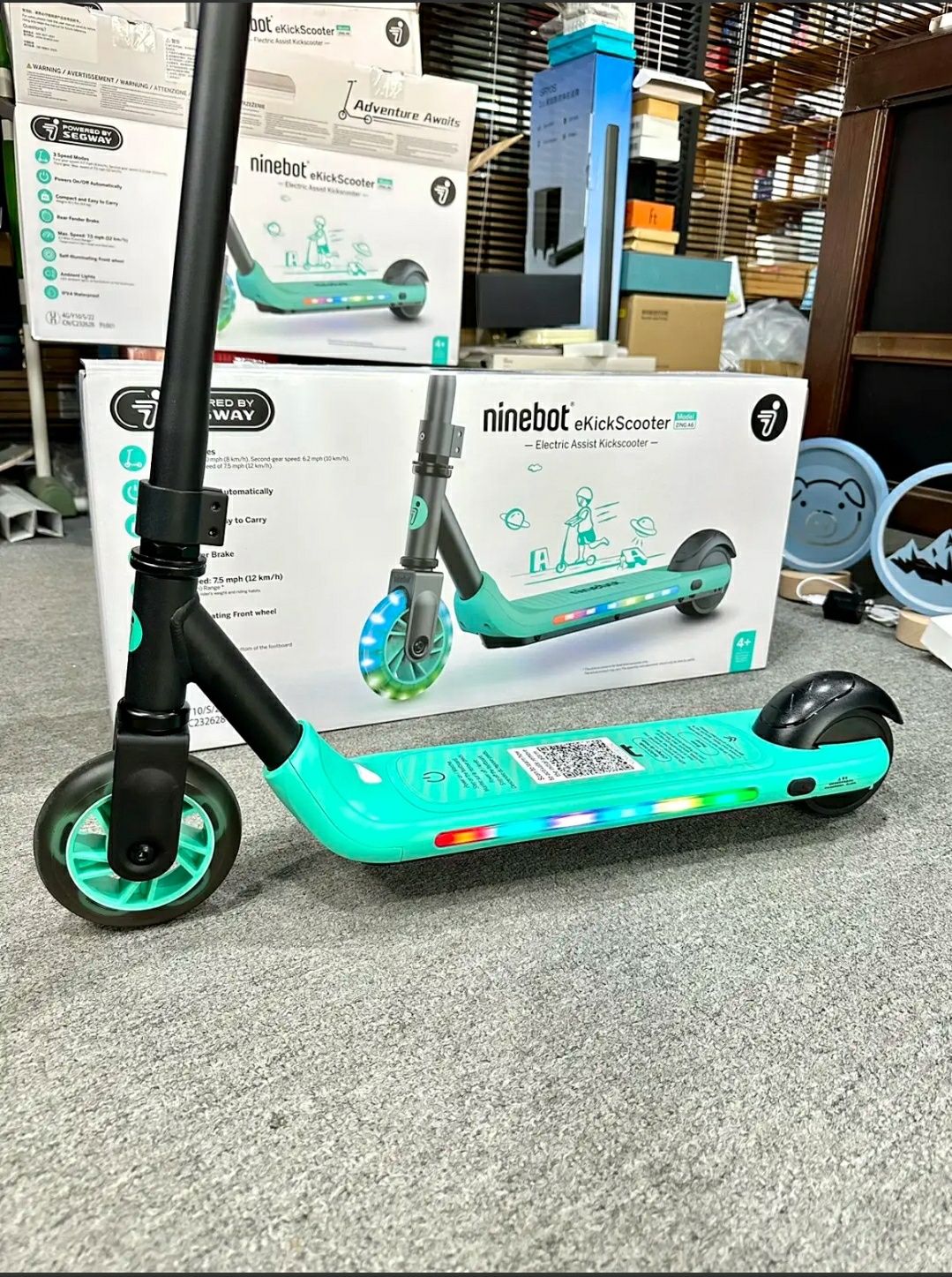 Детский электрический самокат Ninebot KickScooter A6