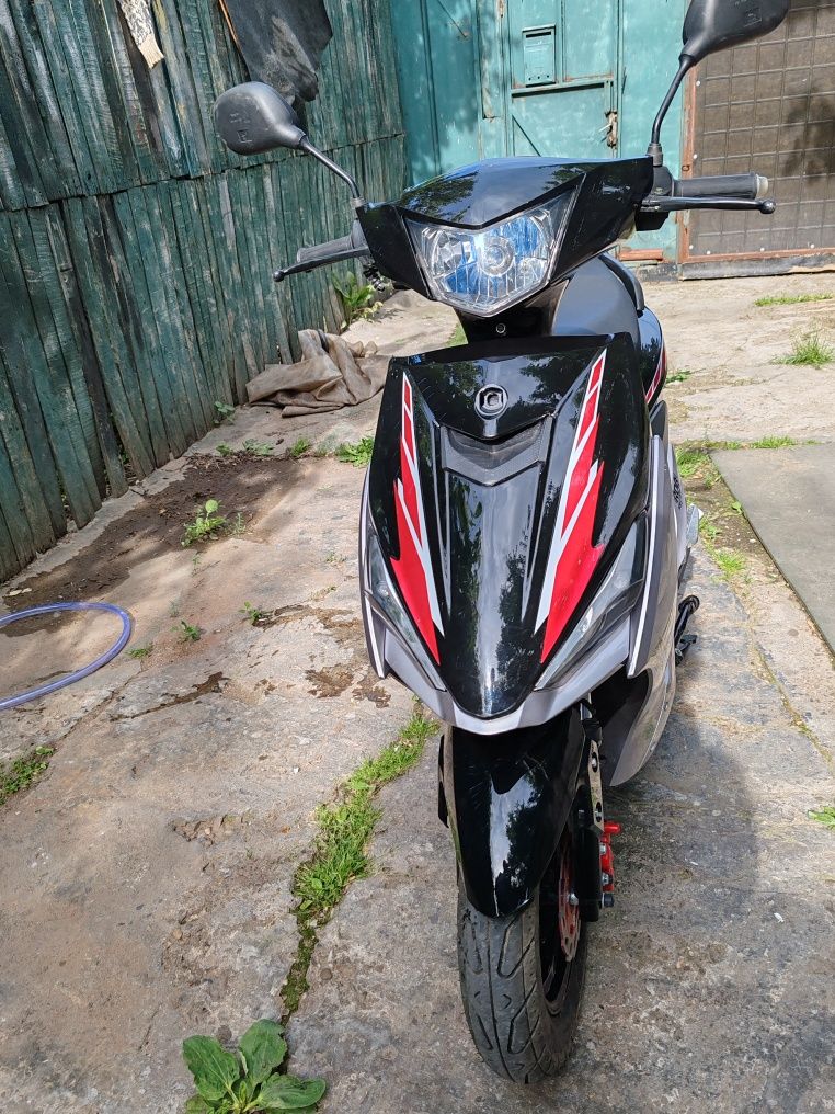 Scuter 49 cmc NOU