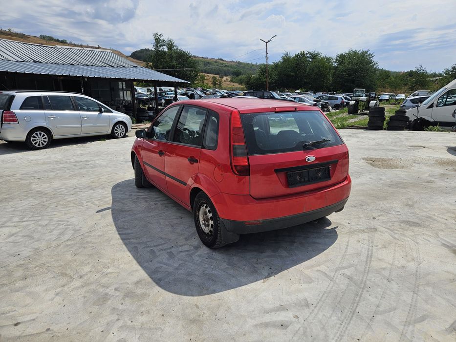 Форд Фиеста 1.3 бензин НА ЧАСТИ