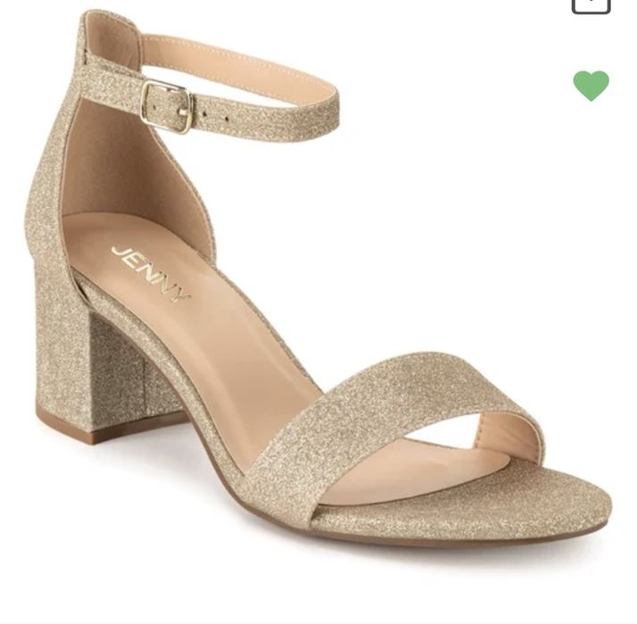 Официални сандали в златист цвят