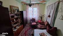 Dambu Pietros - Vanzare apartament 3 camere - Str. Godeanu