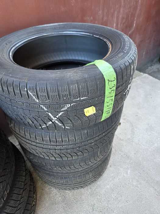 Anvelope de iarna  235 55 17 nokian