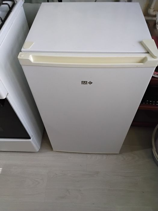 холодильник марки far