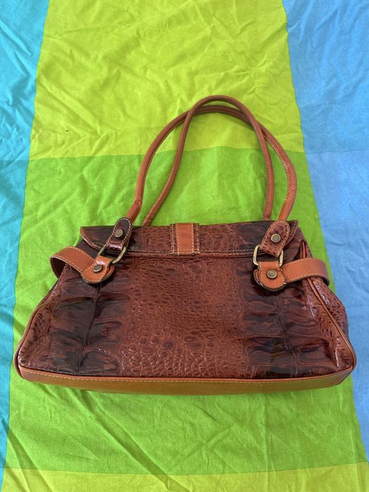 Vand geanta din piele